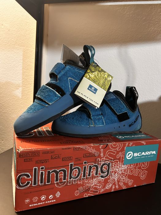 Espadrile de cațarat de vanzare