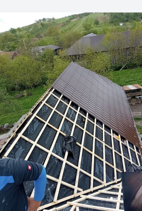 Executăm Acoperișurii Mansarde Terase Dulgherie