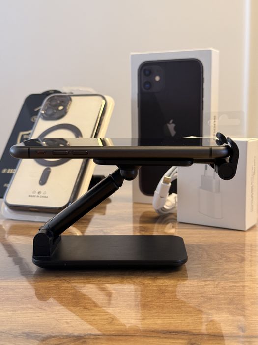 IPhone 11 de 128GB ca NOU cu 100% Sănătate Baterie / Folie Husă și Încărcător 35w nou