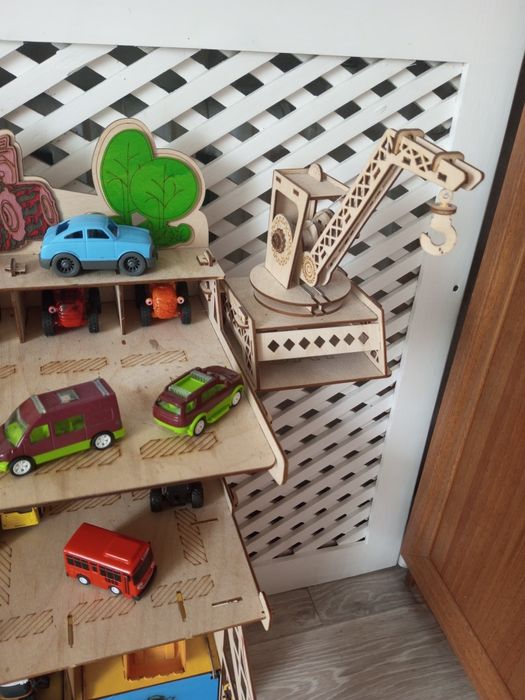 Парковка для игрушек