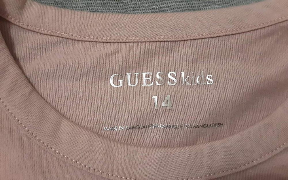 GUESS нова ,с етикети оригинална блуза