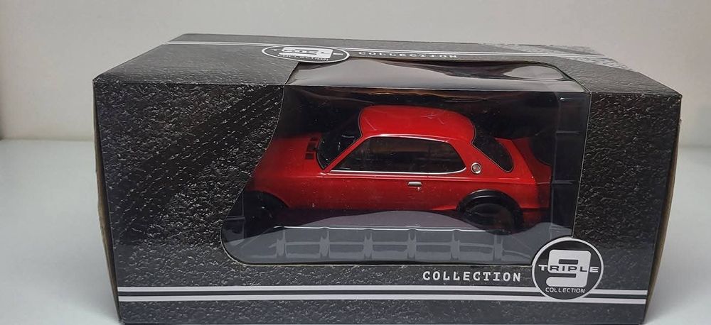 Machetă NISSAN SKYLINE 2000 GT-R 1/18 Triple9