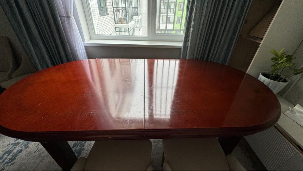 Продам стол Малазия