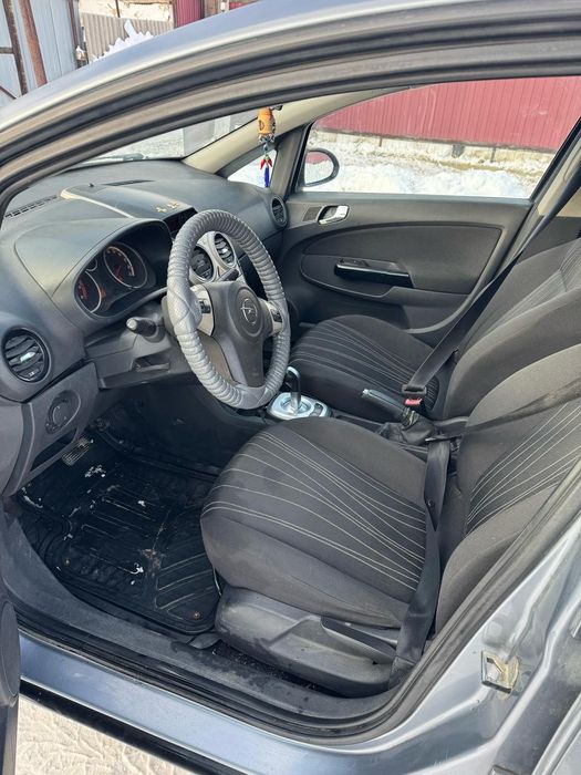 Опель корса д 2008 года