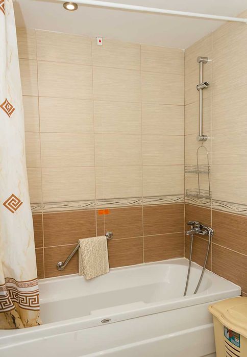 Дава се под наем Едностаен апартамент в к.к. Св.Св. Константин и Елена - 40 кв.м за 350 € - Снимка #10