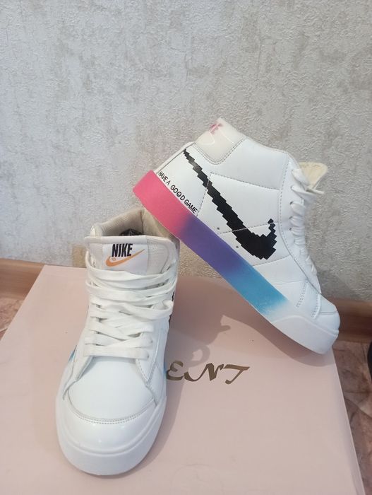 Продам обувь разную размер 37