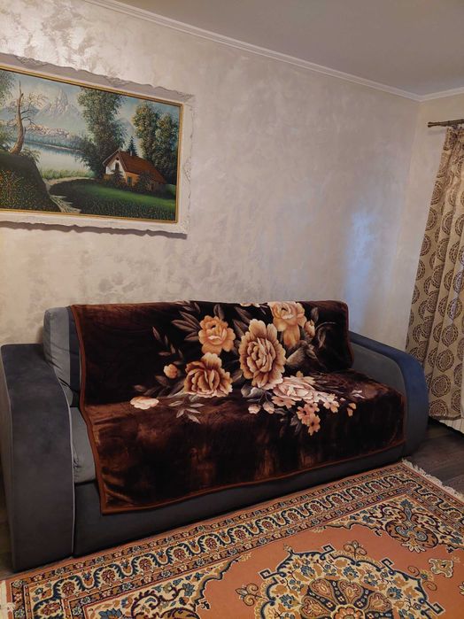 Apartament 4 camere de închiriat zona 1 Mai