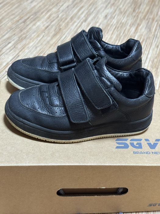 Школьная обувь