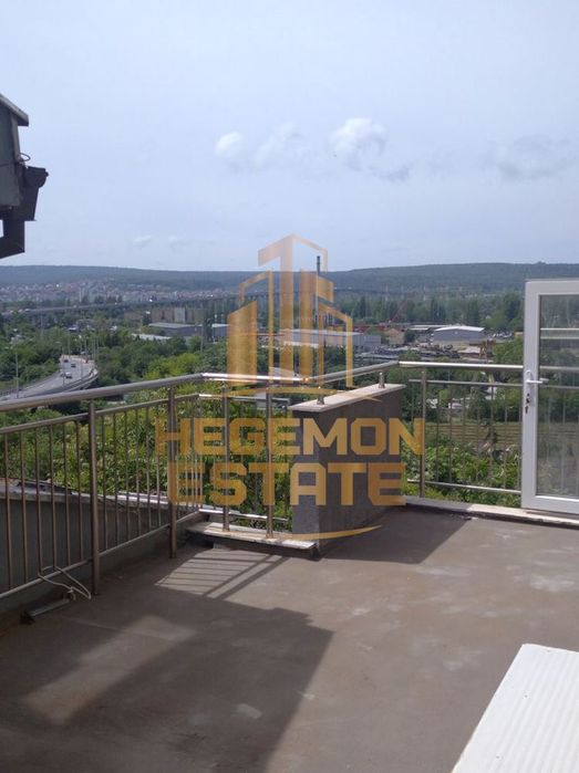 Продава се Двустаен апартамент в Варна, Център - 75 кв.м за 1520 €/кв.м - Снимка #10