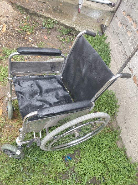 Инвалидна количка