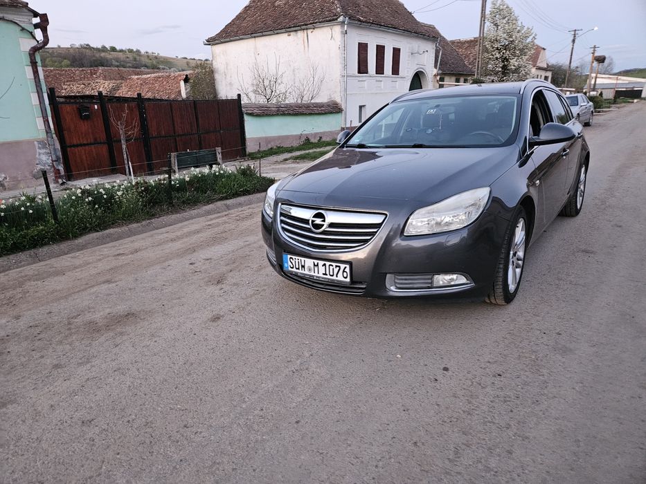Opel insignia 2011