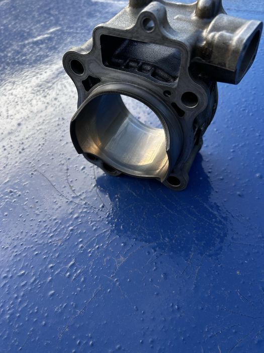 Цилиндър за Honda crf 250r 2009