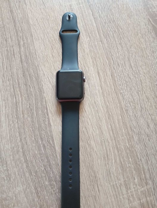 Смарт часовник Apple