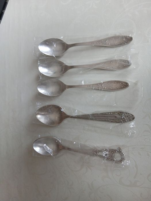 Мельхиор столовые приборы 2500