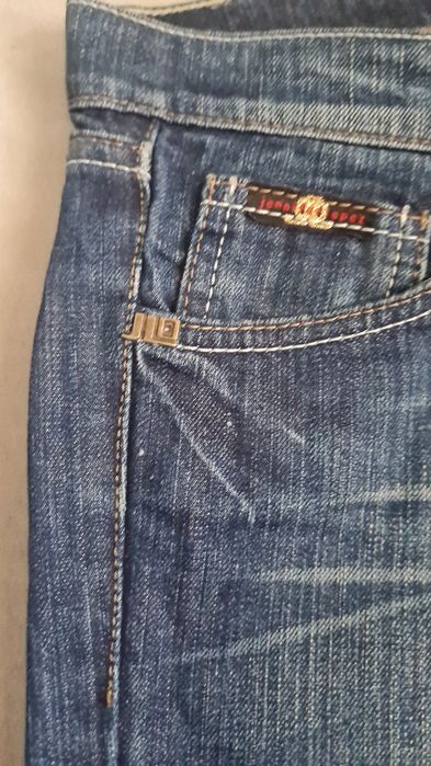 Оригинални дънки