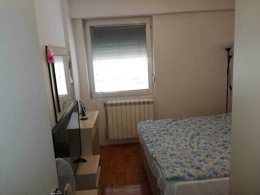 Дава се под наем Двустаен апартамент в Пловдив, Център - 57 кв.м за 239.7 € - Снимка #2