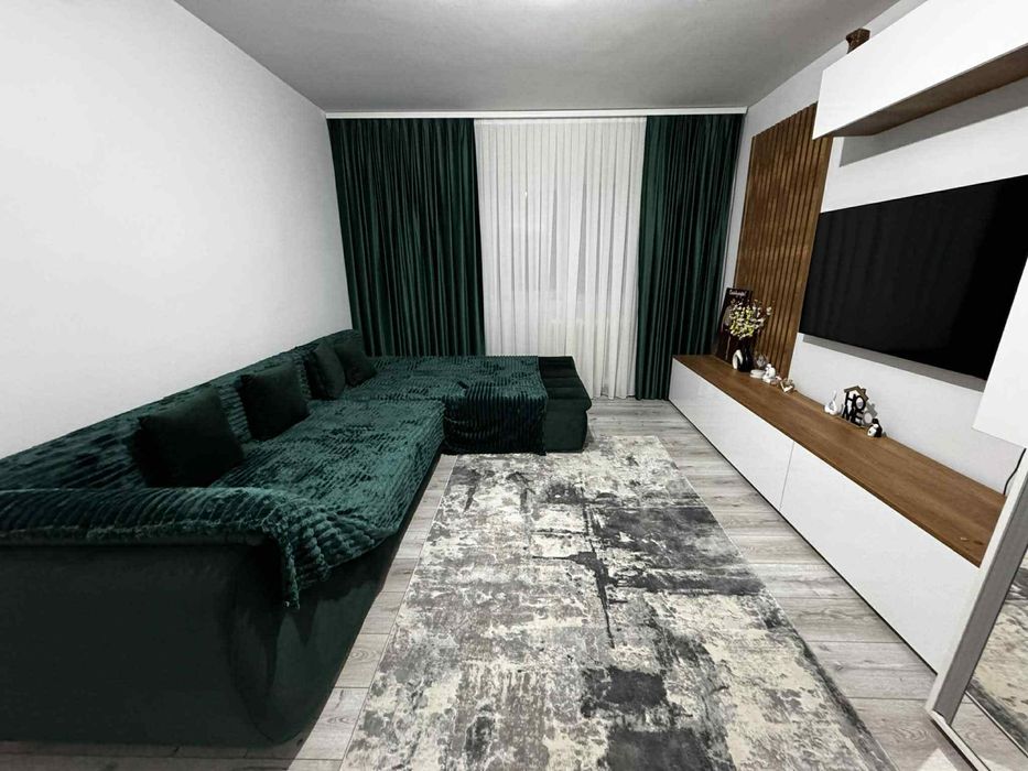 Apartament 2 camere decomandat et 2