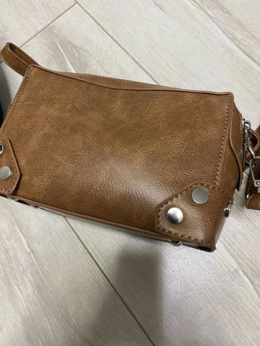 Сумка-чемодан мессенджер через плечо