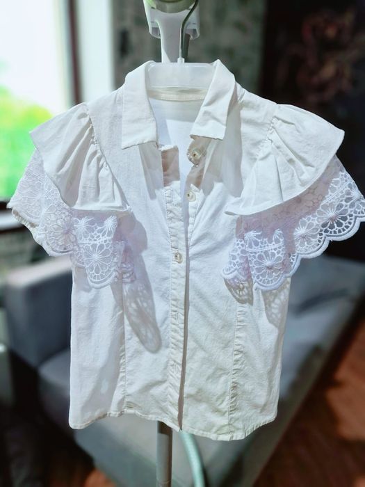 Продам школьные вещи на девочку