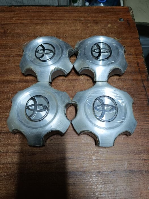 Продам крышку колпаки