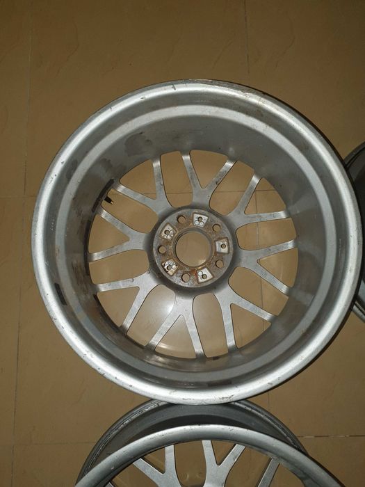 BBS RC303 18x8.5 ET38