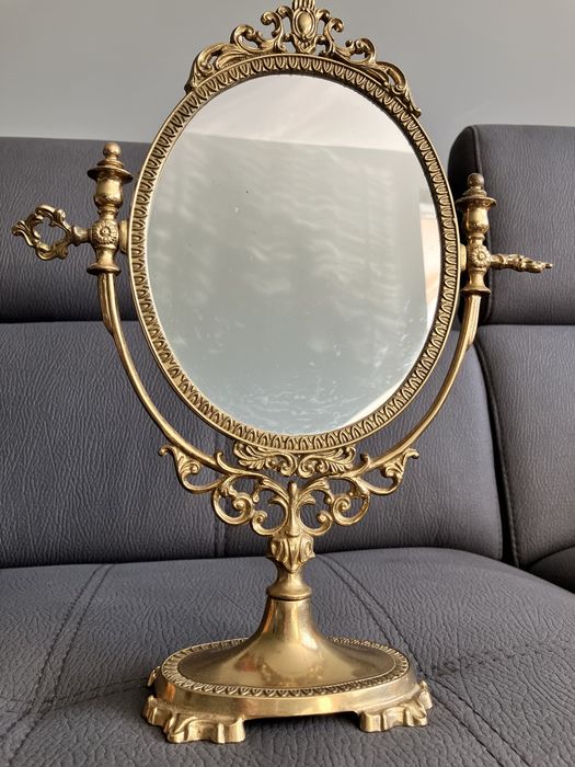 Месингово огледало