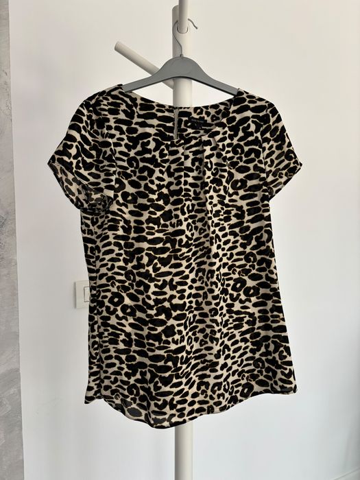 Bluza dama print animal marime 38(M)