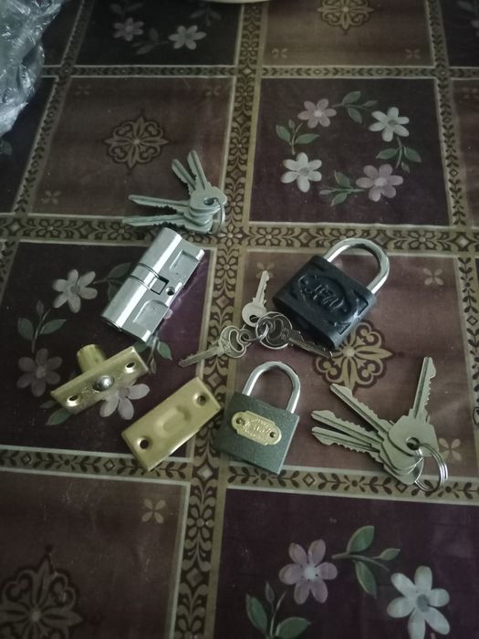 Продам замки навесные
