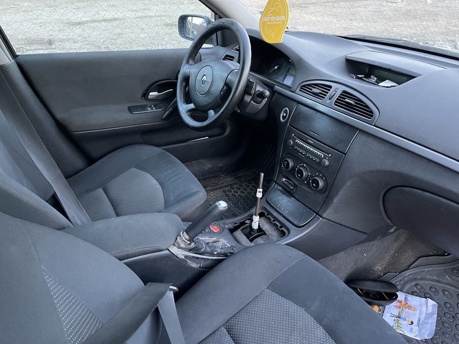 Renault Laguna 1.9 DCi на части / Рено Лагуна 1.9 дци на части