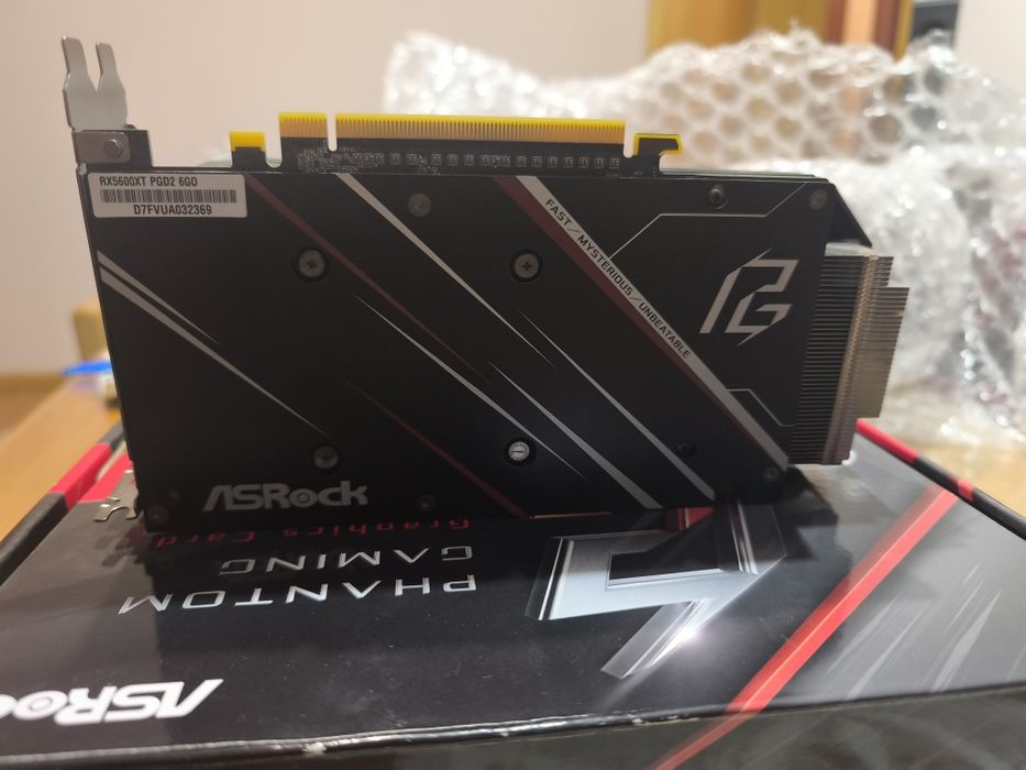 Видеокарта ASRock Phantom Gaming Radeon RX 5600 XT 6GB OC