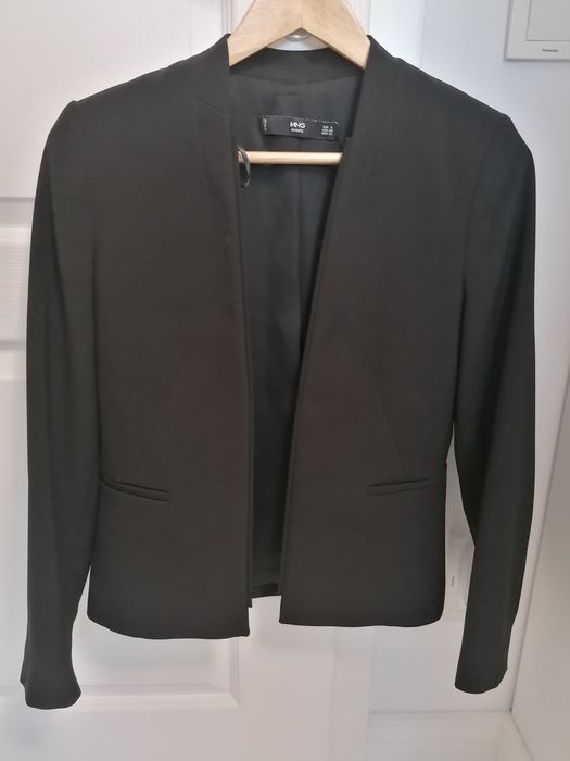 Дамски връхни дрехи