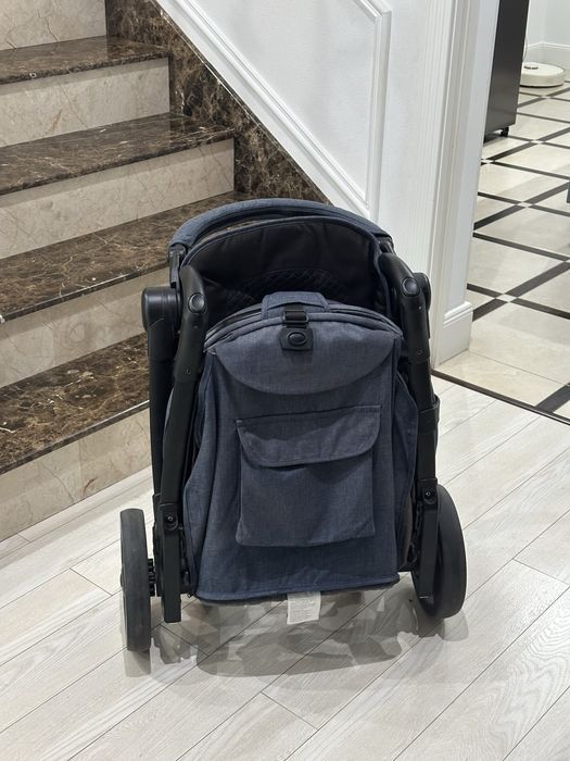 Продается детская коляска б/у