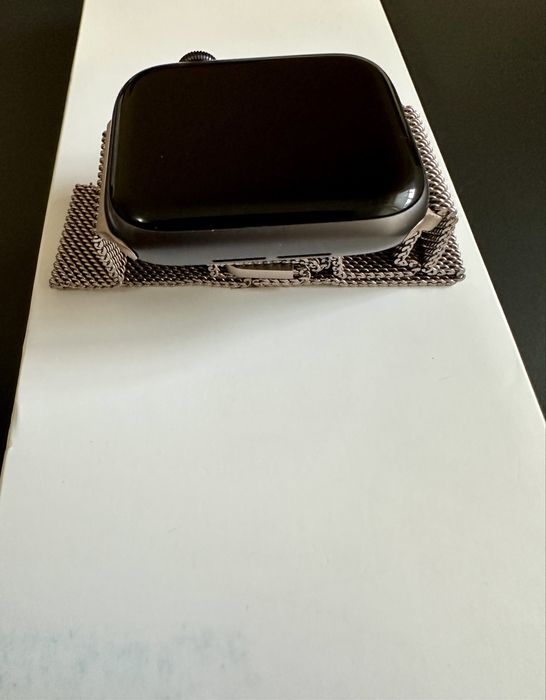 Apple Watch 4, Space Gray, 44mm