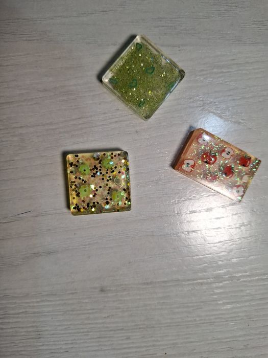 Эпоксидная смола брелки