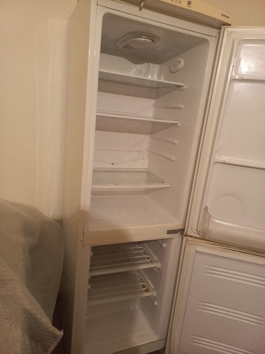 Двукамерный холодильник самсунг