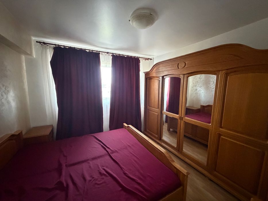 Apartament 2 camere decomandat Bulevardul Bucuresti