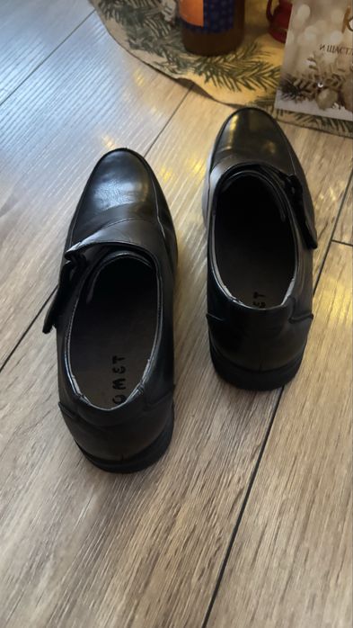 Детски официални обувки 39