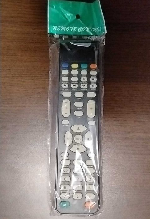 Telecomenzi Tchibo TCM 225926 (TV/DVD/SAT/VCR/CD/Tape/Aux) și compatibilă TV Vortex