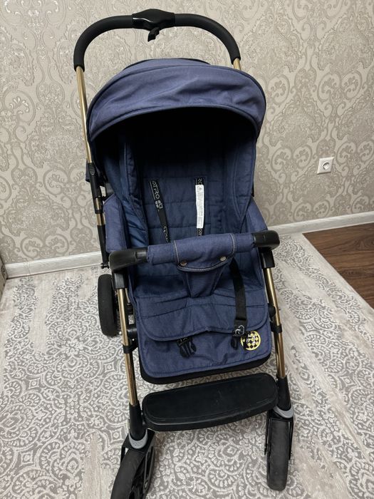 Продам коляску Adamex Quatro Monza