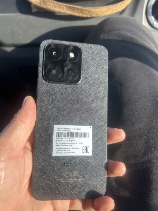 Продам почти новый Honor x5b 128гб