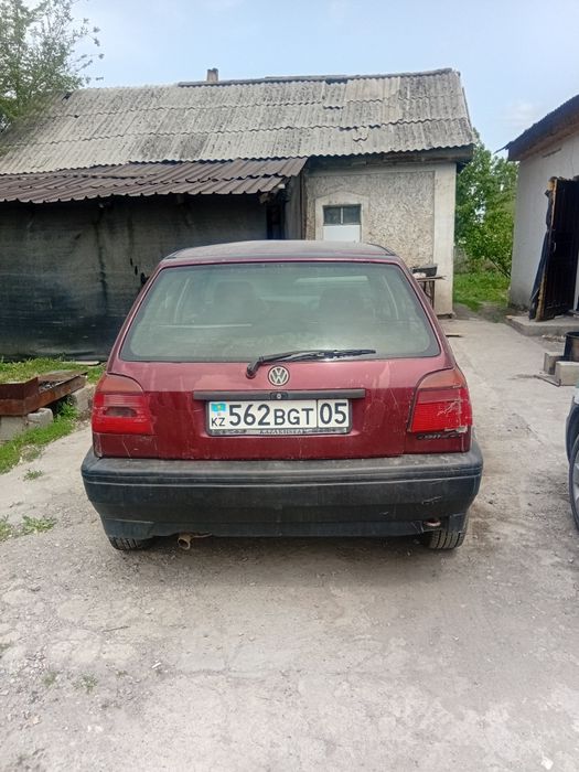 Продам гольф 3 обем 1.8