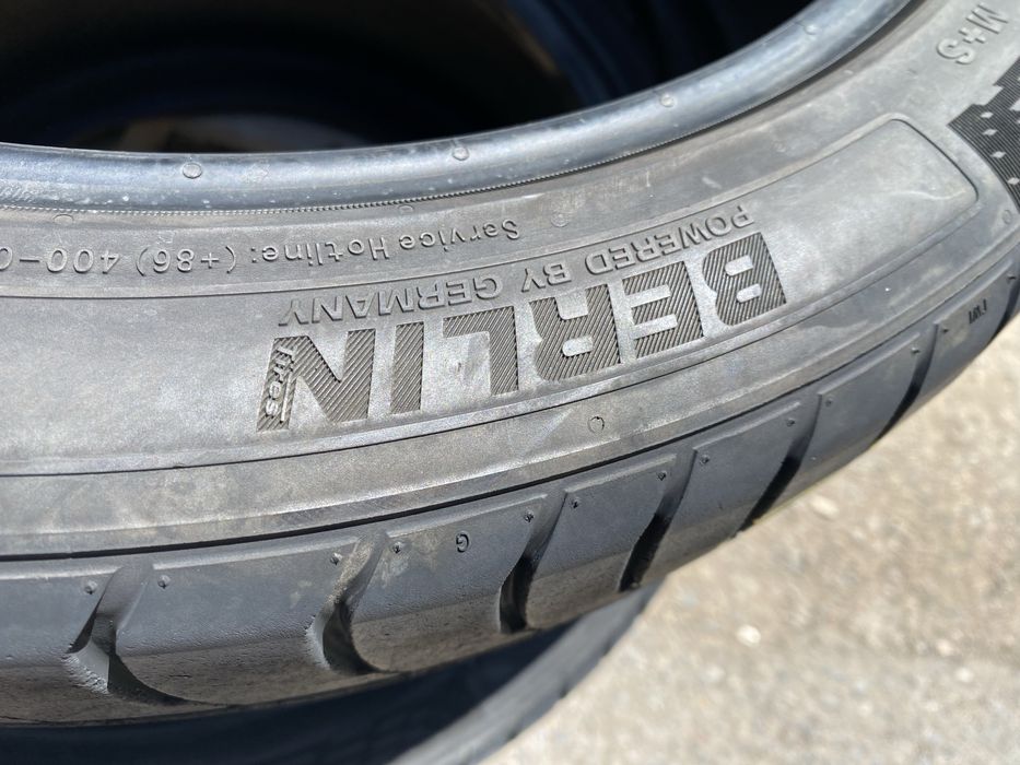 Шины 255/40/19 пара бу