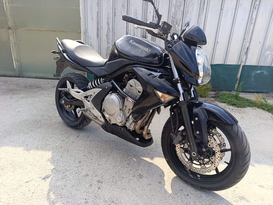 Кавазаки ЕР6Н Kawasaki ER6N на части.