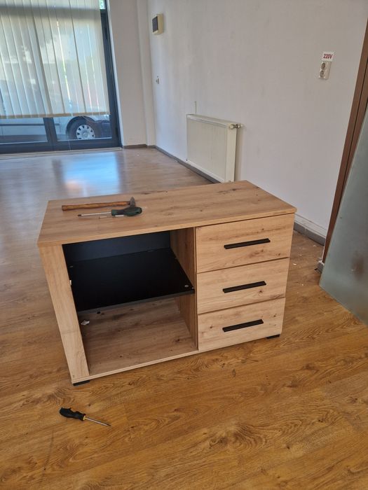 Receptie/Birou modular versatil din PAL gros (în L sau drept)