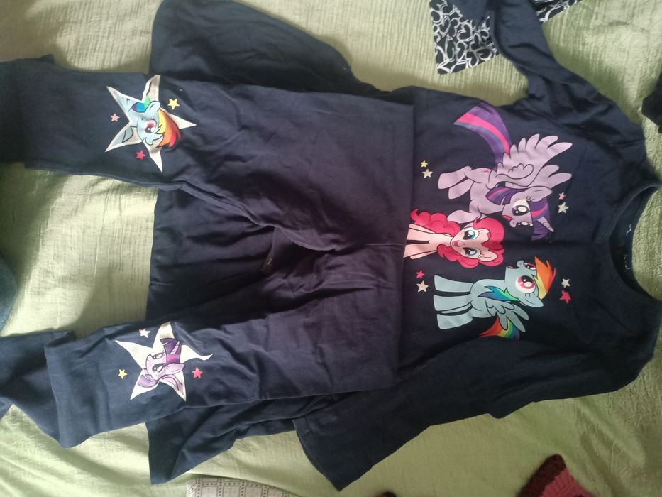 Продам вещи на девочку