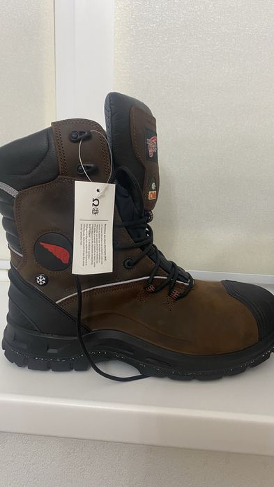 Продам спец. Обувь