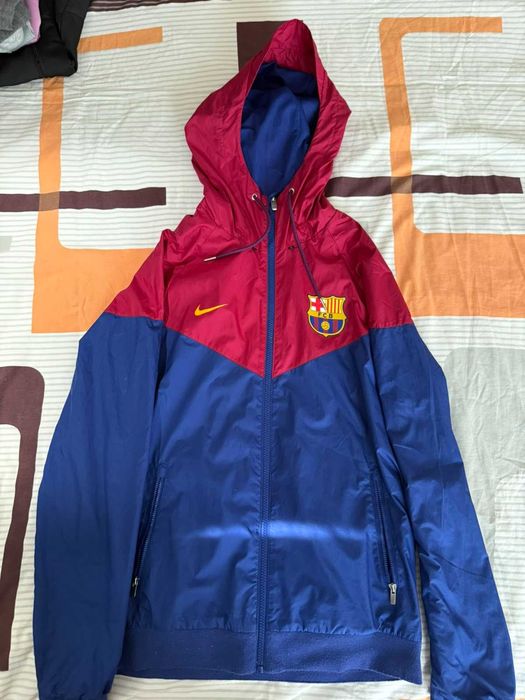 Яке унисекс nike barcelona размер s