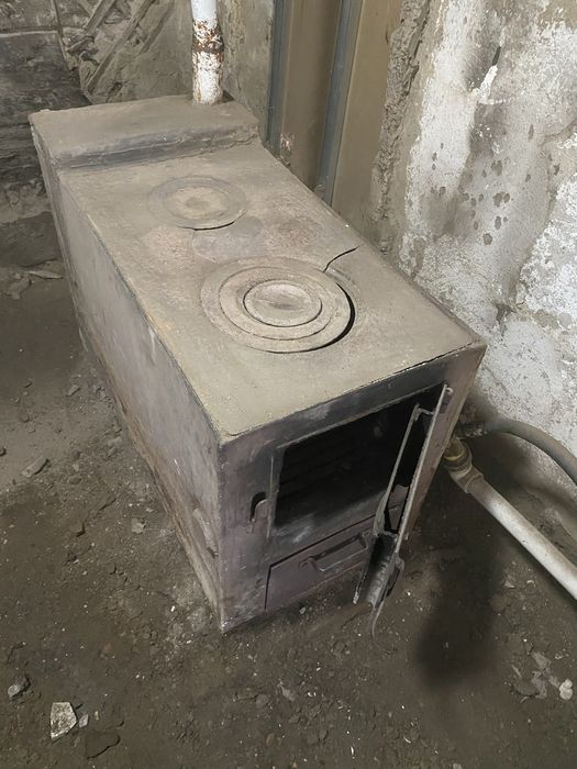 Продам металлическую печь