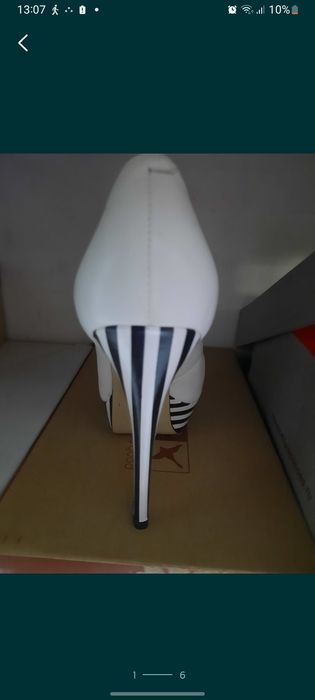 Босоножки новые!