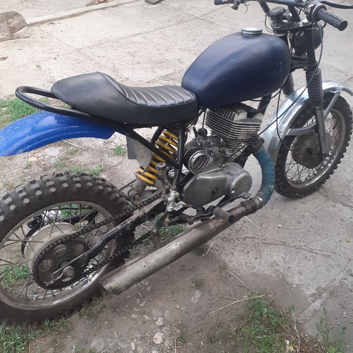 Продам мотоцикл иж планета
